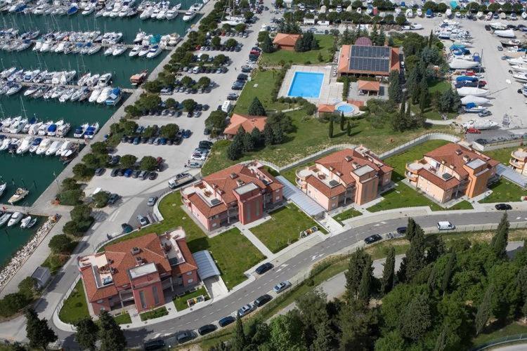 Residence Marina Garbin Apartment Порторож Екстериор снимка
